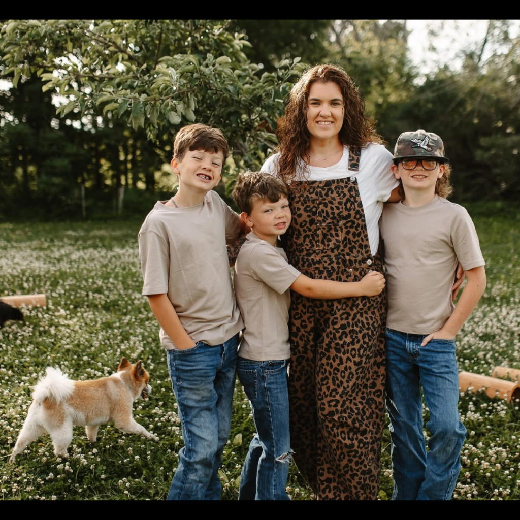 Lindey Hedrick, Ed Assistant - River Hills School